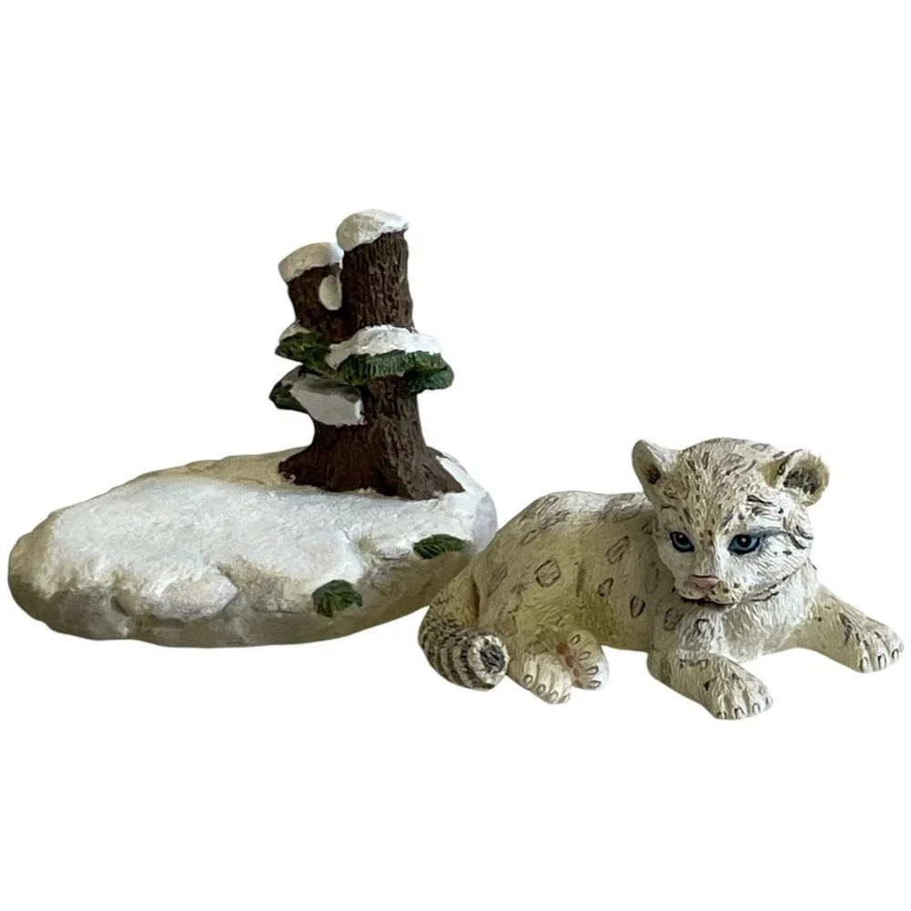 Vintage Snow Leopard Cub Figurine Wildlife Winter Decor Small Hamilton 1995